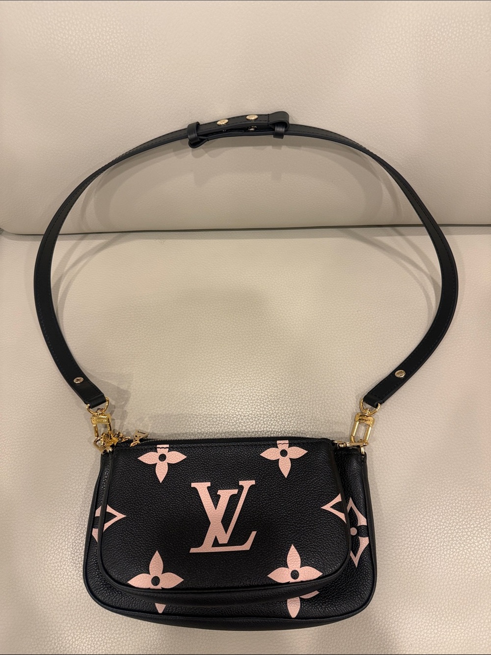 Louis Vuitton M45777 Multi Pochette Accessoires Black Cream Empreinte